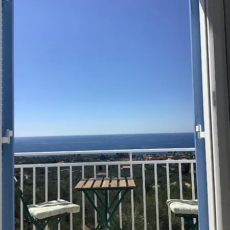 فيلة Graces House Riglia